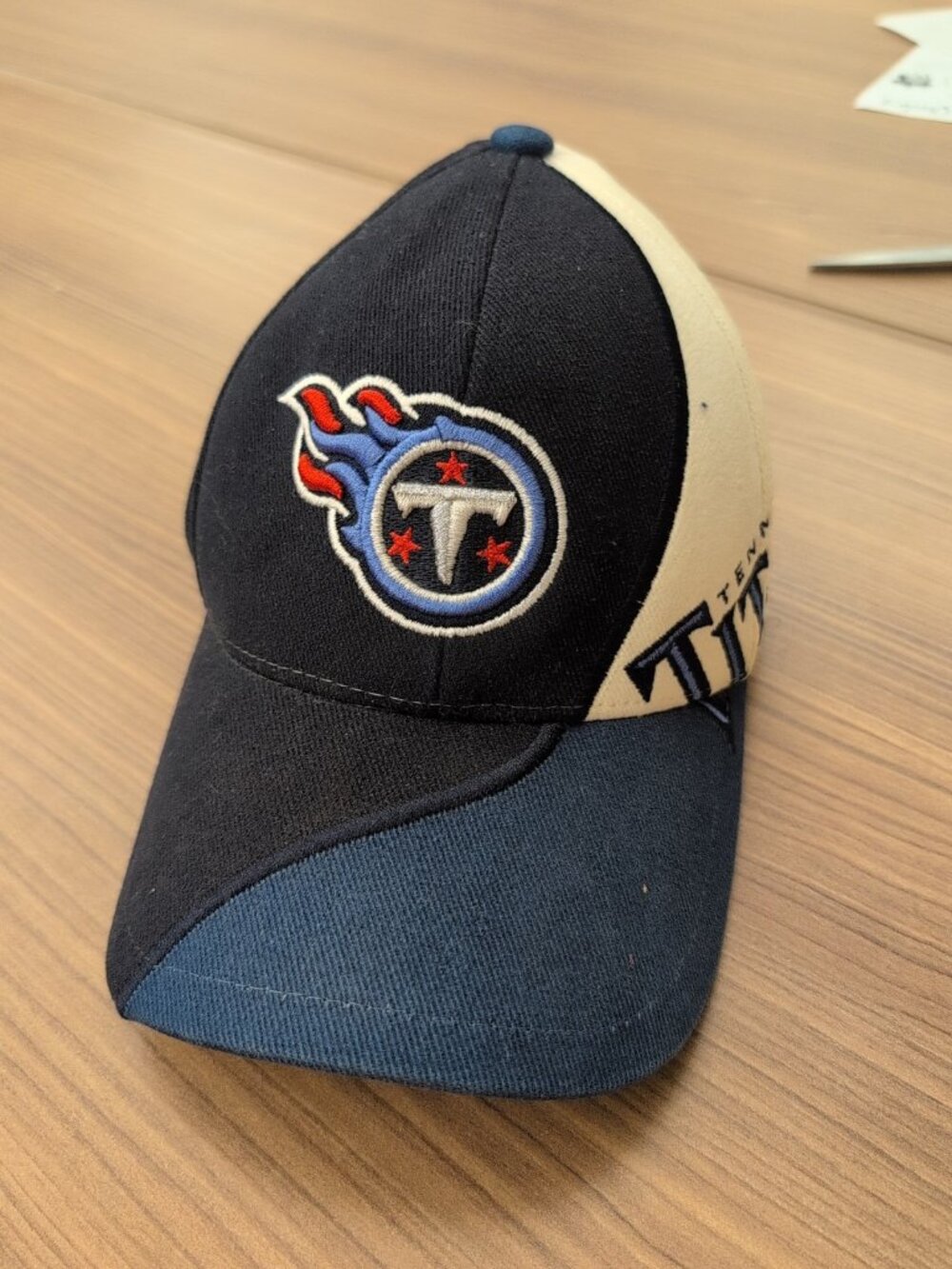 Reebok Hat Unisex One‎ Size Adjustable Black White Navy Vintage Tennessee Titans